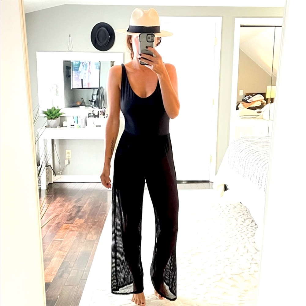 PrettyLittleThings black mesh & lace cover-up swim pants size 4
